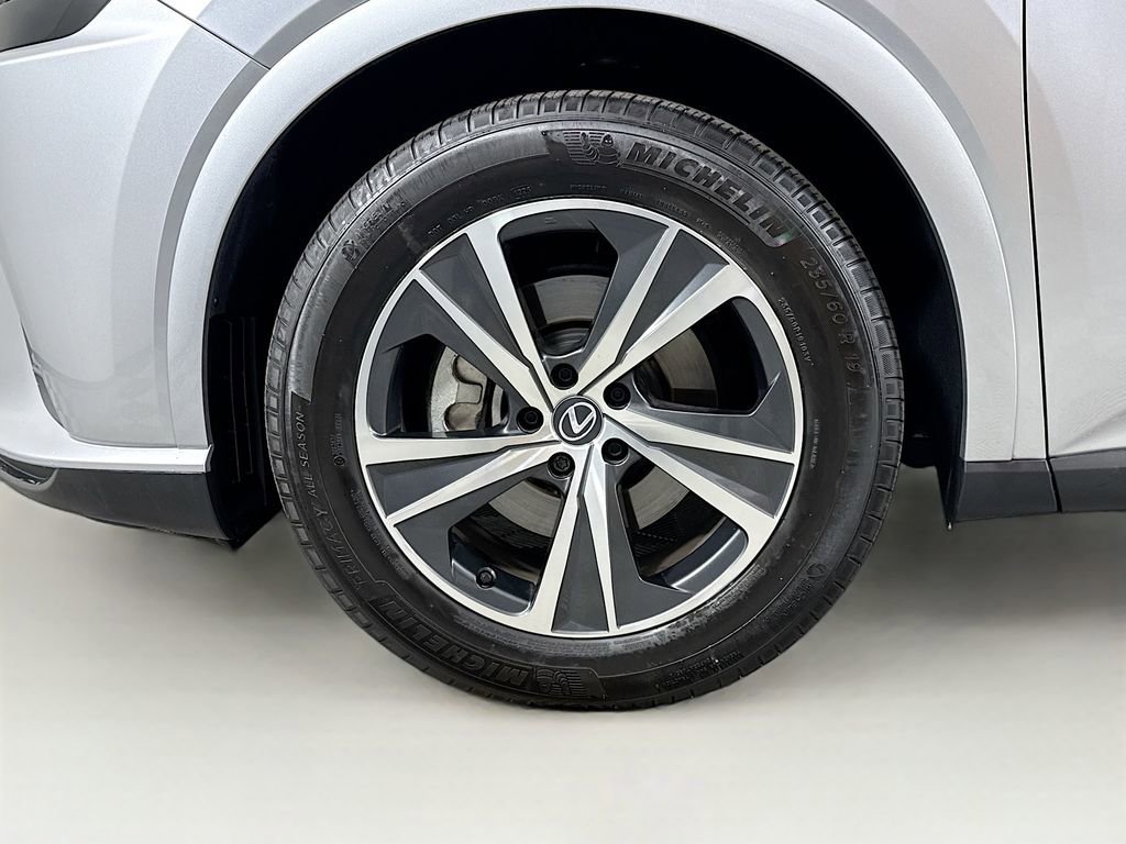 Used 2025 Lexus RX 350 FWD w/ Technology Package image 28