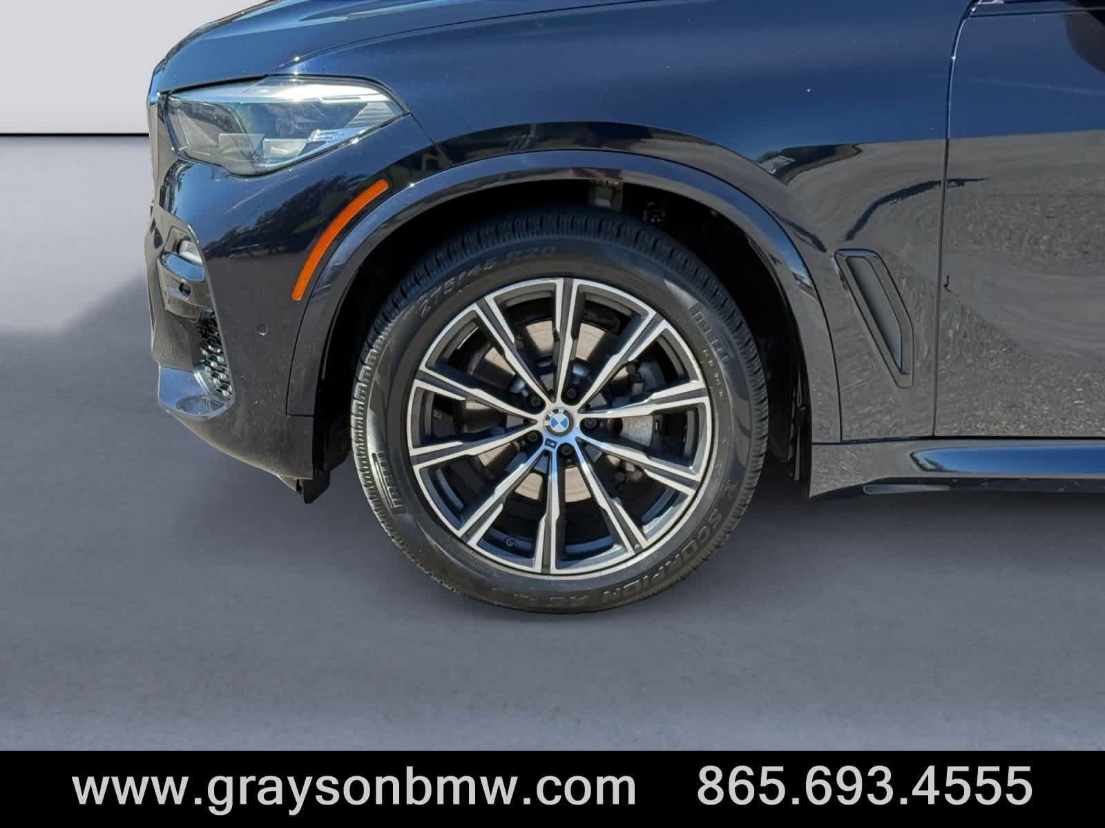Used 2019 BMW X5 xDrive40i w/ M Sport Package AWD/4WD image 9
