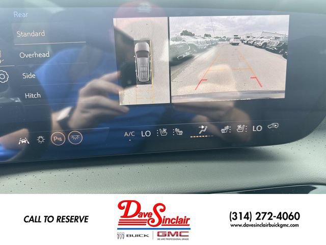 New 2026 Buick Enclave Avenir w/ Super Cruise Package FWD image 17