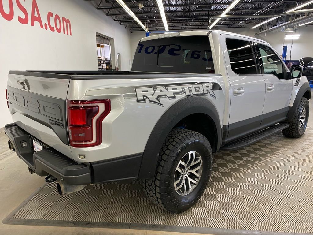 Used 2018 Ford F150 Raptor w/ Equipment Group 802A Luxury image 7