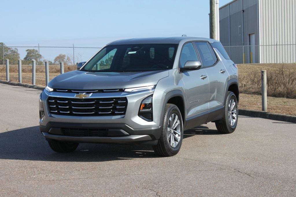 New 2026 Chevrolet Equinox LT image 2