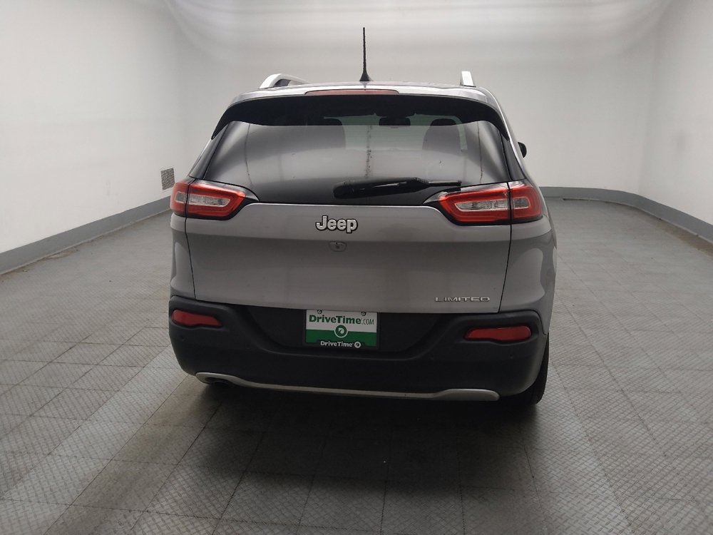 Used 2018 Jeep Cherokee Limited FWD image 7