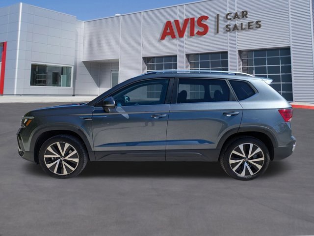 Used 2024 Volkswagen Taos SE image 10