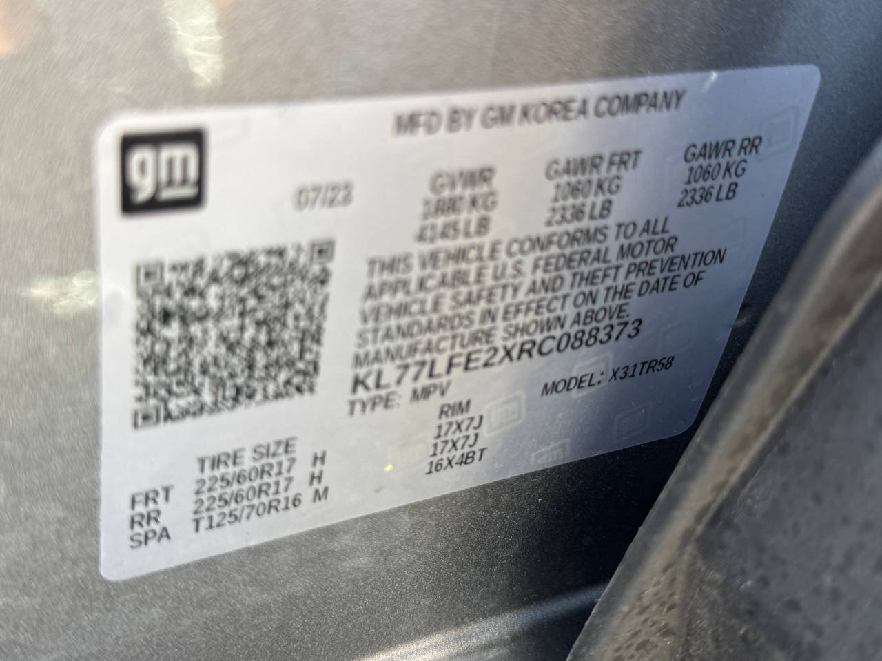 Used 2024 Chevrolet Trax LS w/ Driver Confidence Package FWD image 30