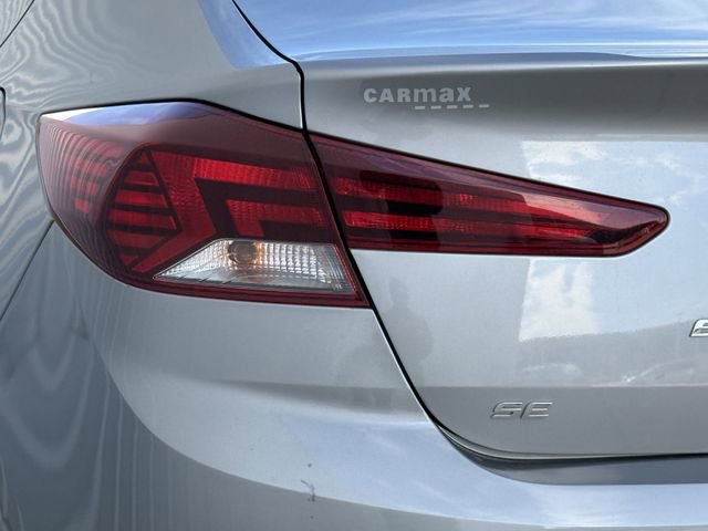 Used 2020 Hyundai Elantra SE w/ Cargo Package (C1) FWD image 6