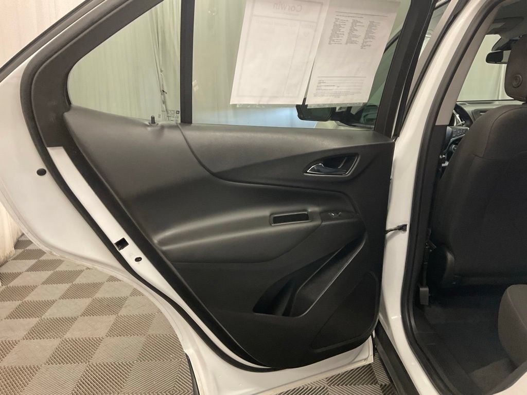 Used 2022 Chevrolet Equinox LT AWD/4WD image 28