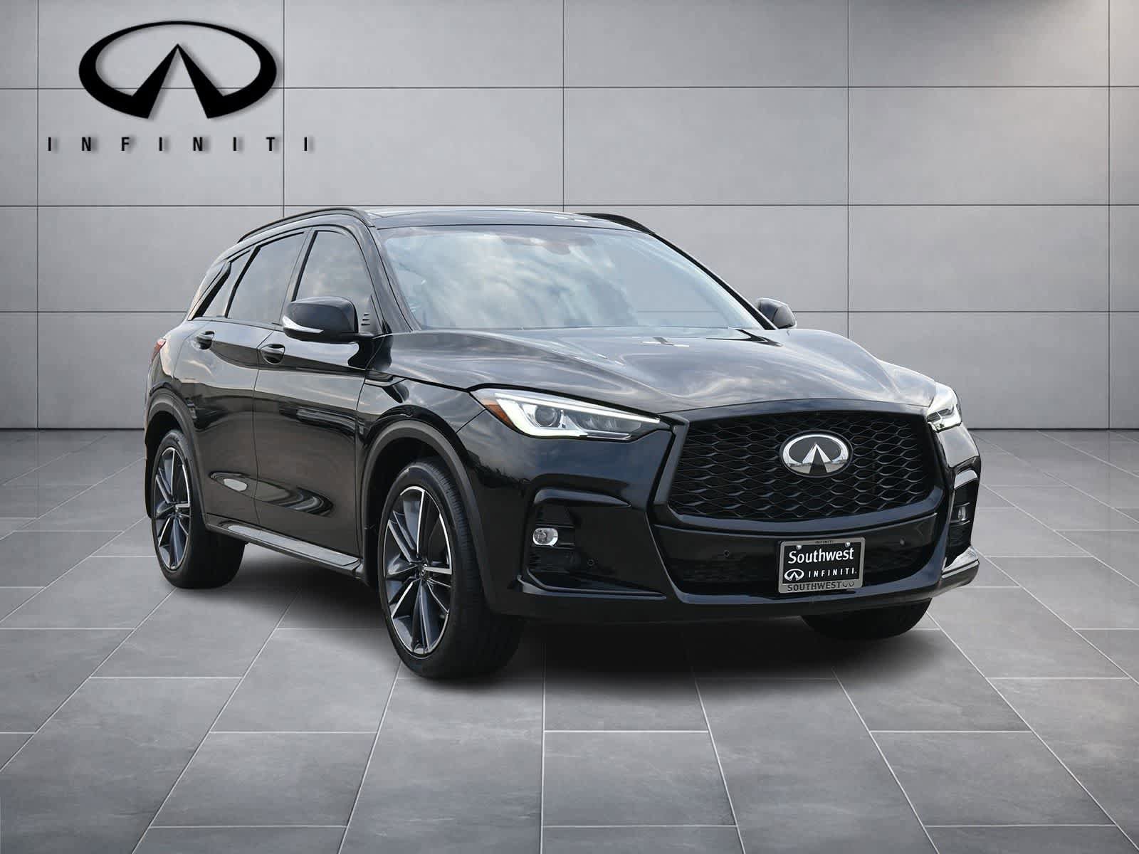 Used 2023 INFINITI QX50 Sport FWD image 3
