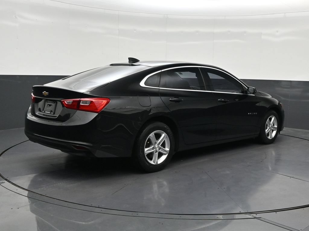 Used 2020 Chevrolet Malibu LS FWD image 5