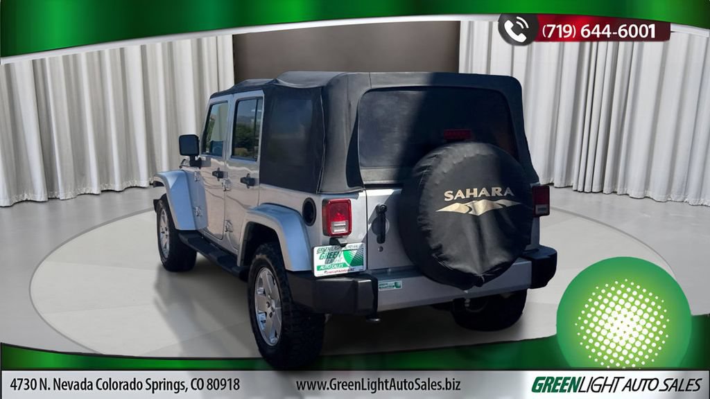 Used 2010 Jeep Wrangler Unlimited Sahara AWD/4WD image 3