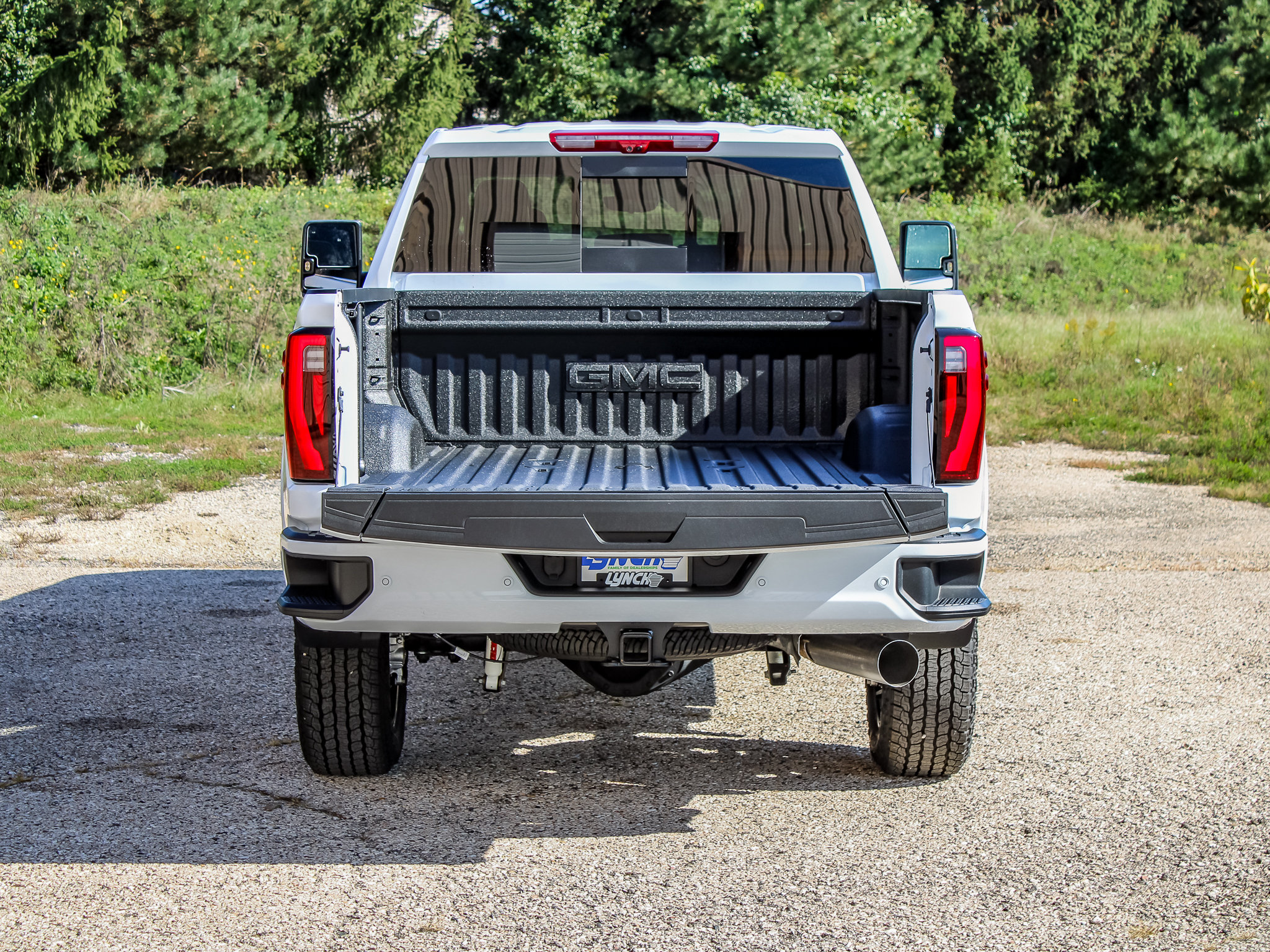 New 2026 GMC Sierra 2500 Denali Ultimate AWD/4WD image 4