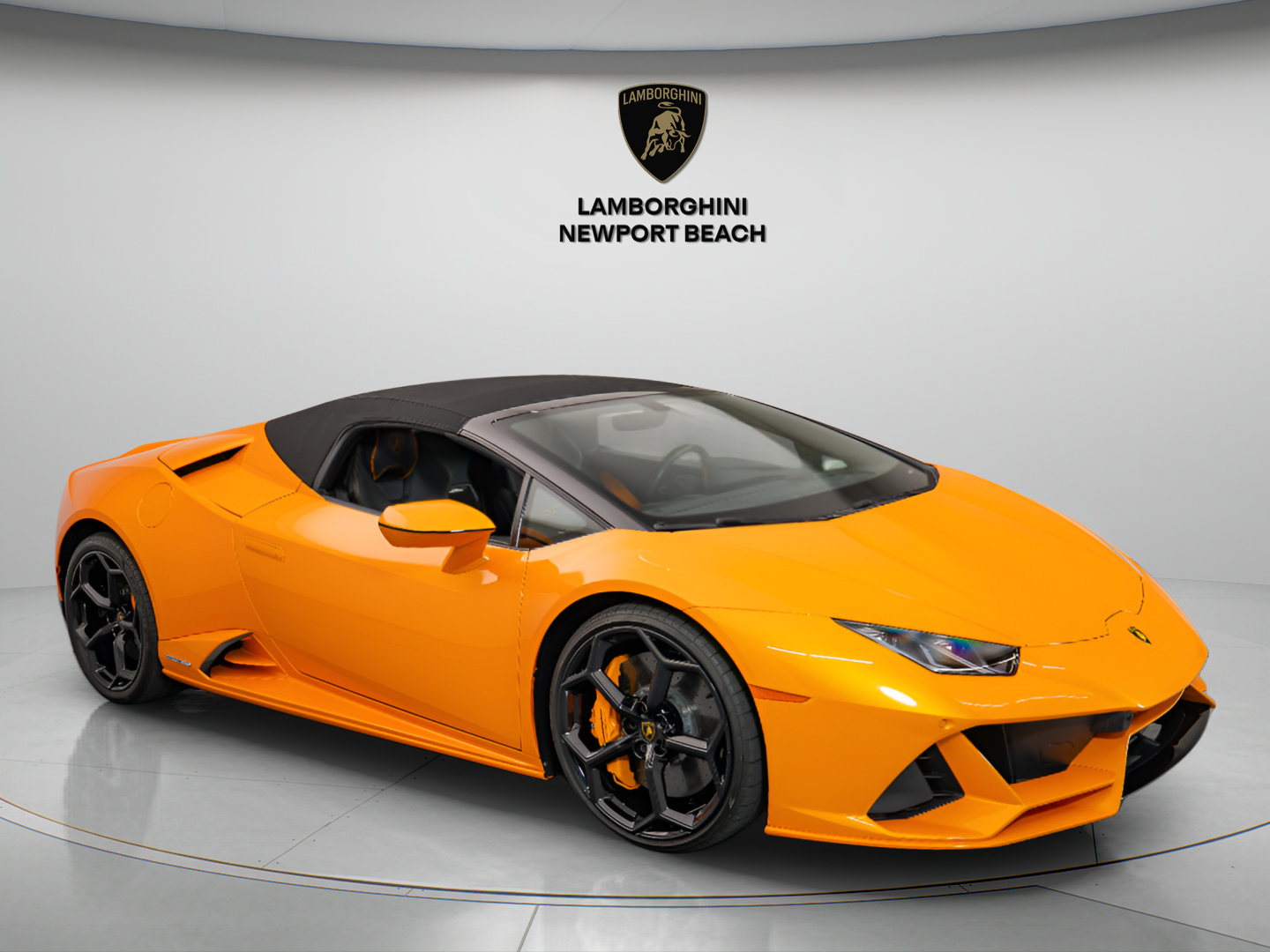 Used 2023 Lamborghini Huracan EVO AWD/4WD image 7