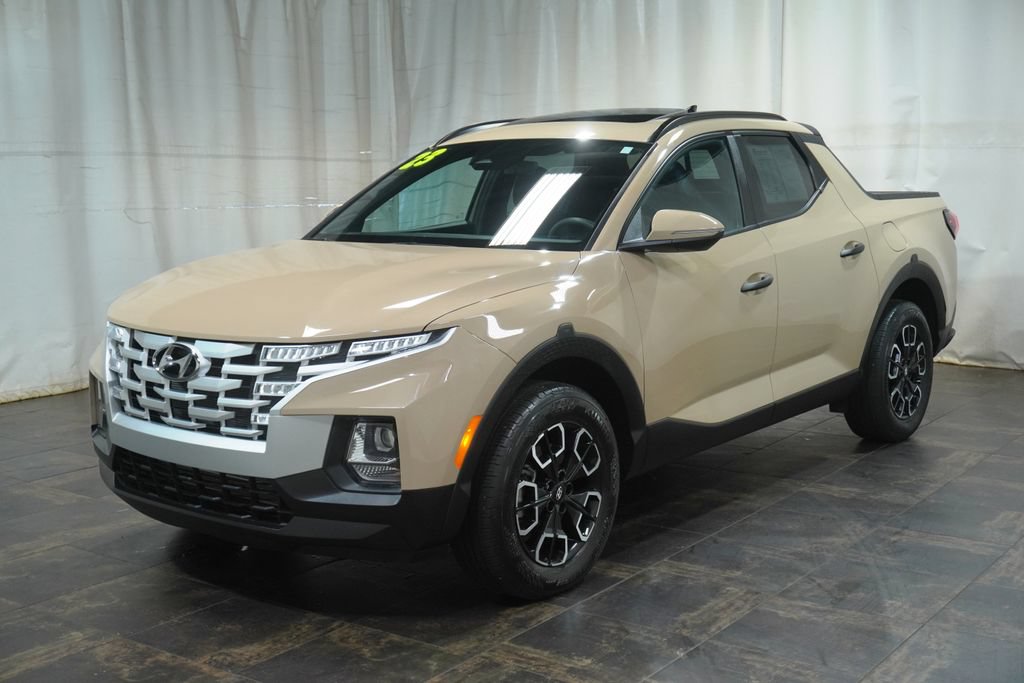 Certified 2023 Hyundai Santa Cruz SEL w/ Activity Package FWD image 2