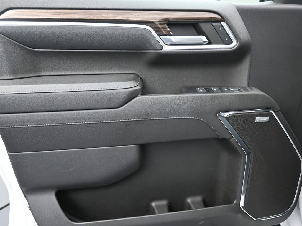 Used 2023 Chevrolet Silverado 1500 RST image 11