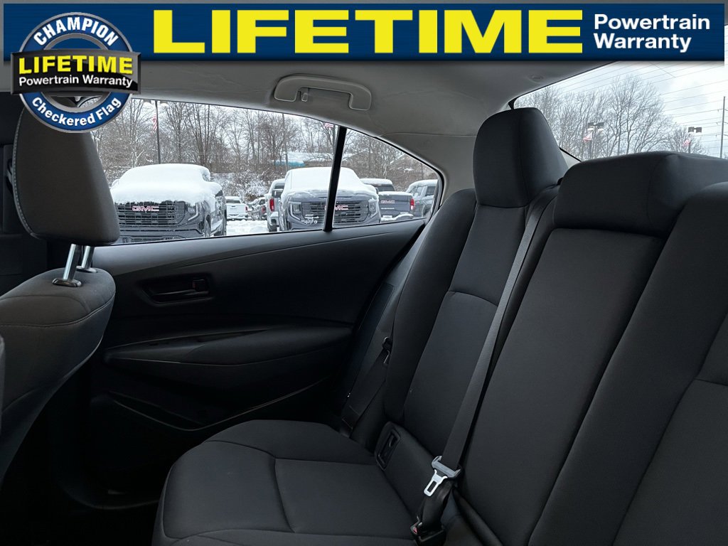 Used 2024 Toyota Corolla LE image 16