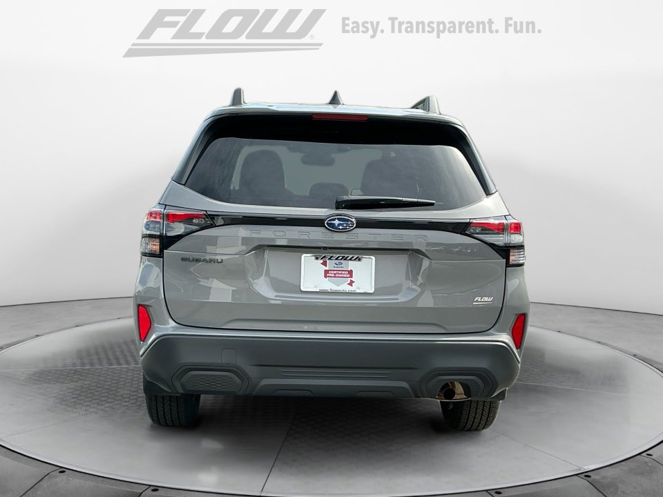 Used 2026 Subaru Forester Premium AWD/4WD image 8