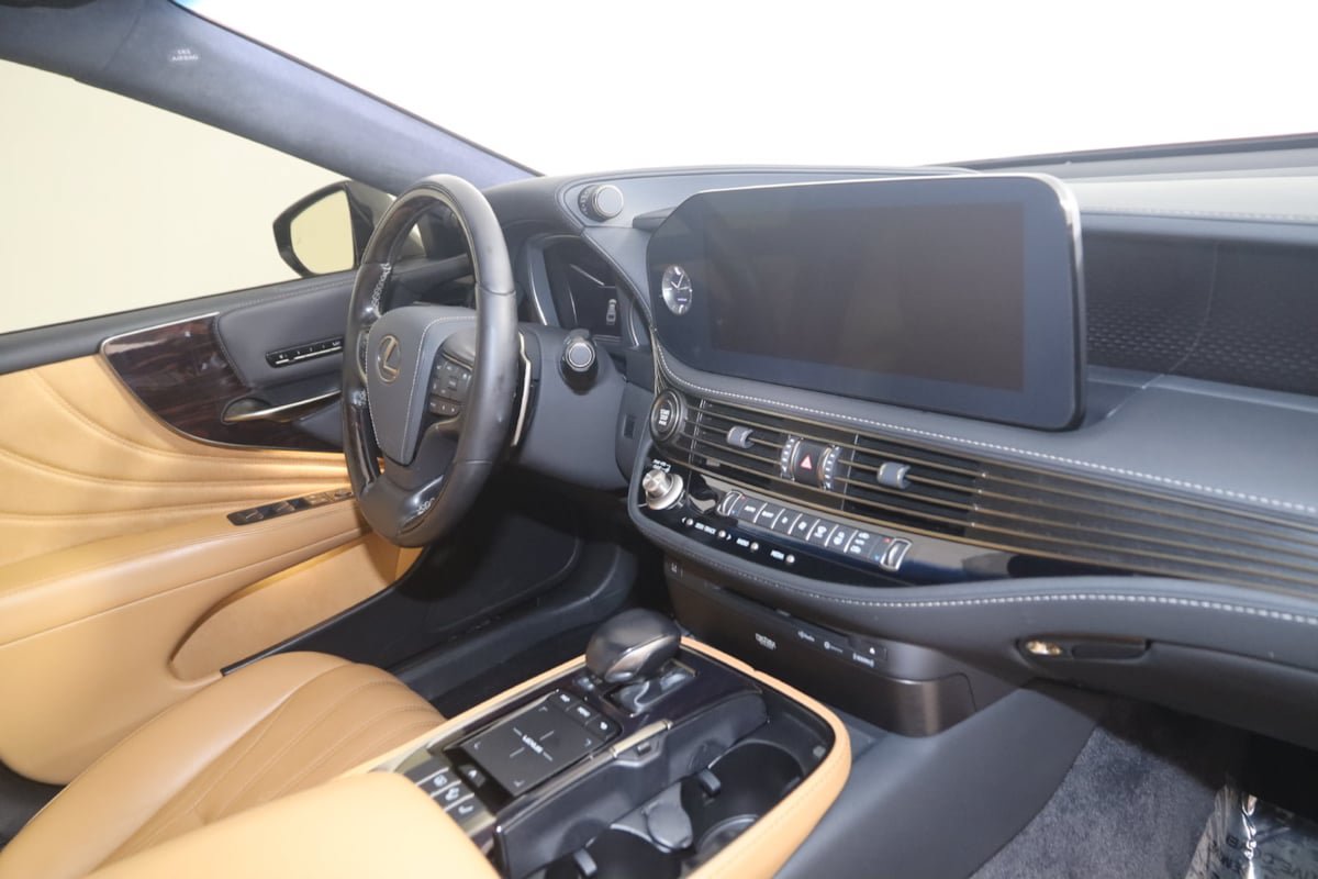 Used 2022 Lexus LS 500 AWD w/ Interior Upgrade Package image 42