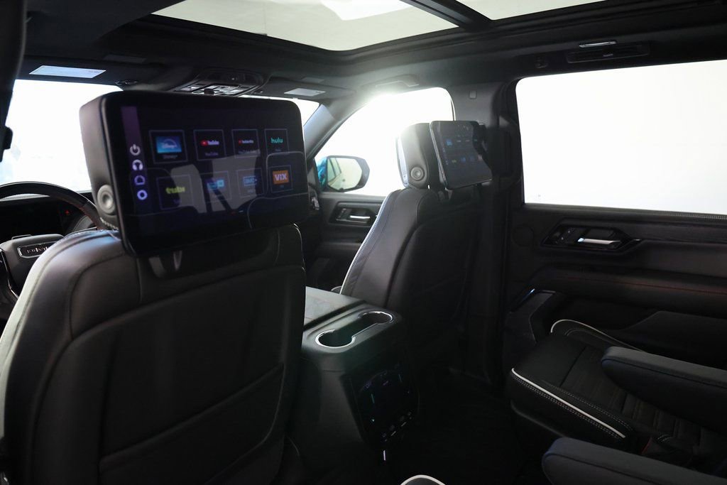Used 2026 GMC Yukon XL AT4 Ultimate w/ LPO, Floor Liner Package image 16