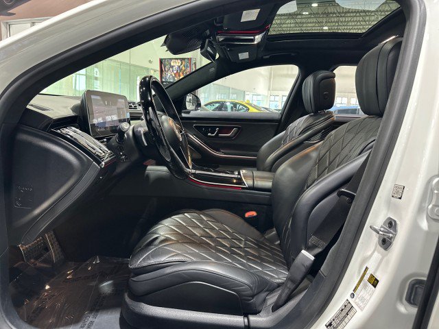 Used 2021 Mercedes-Benz S 580 4MATIC Sedan w/ AMG Line image 39