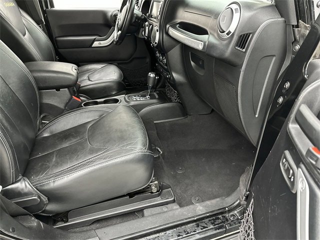 Used 2014 Jeep Wrangler Sahara w/ Connectivity Group image 23