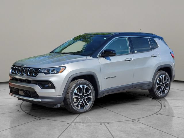 Certified 2023 Jeep Compass Limited AWD/4WD image 3