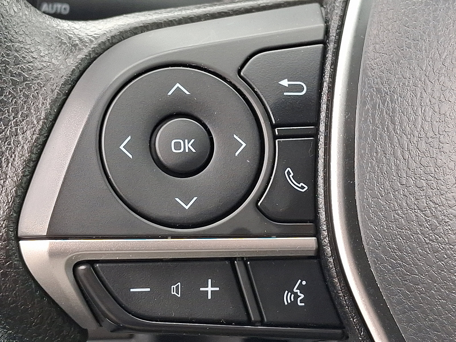Certified 2023 Toyota Camry LE image 21