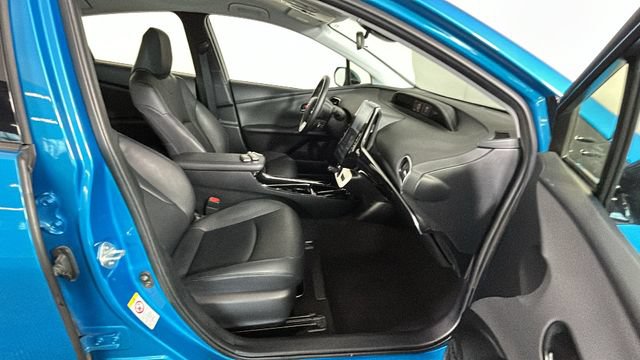 Used 2019 Toyota Prius Prime Premium FWD image 30