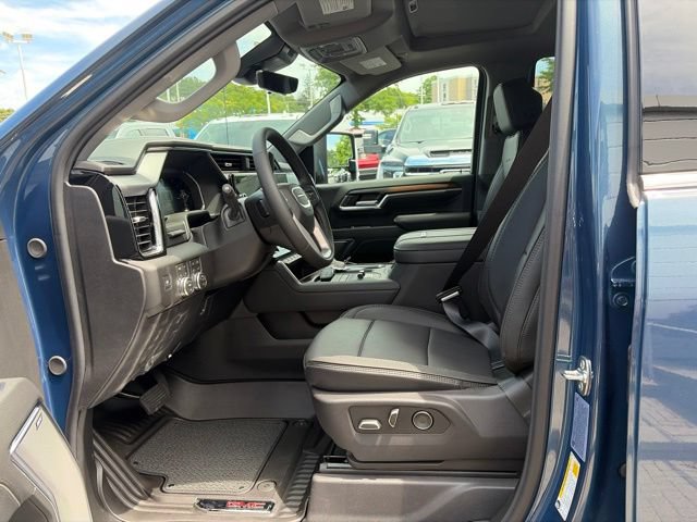 New 2026 GMC Sierra 2500 Denali w/ Denali Reserve Package AWD/4WD image 9