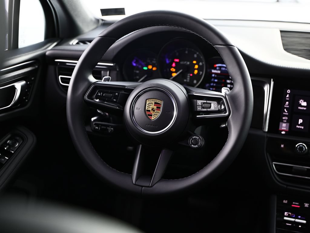 New 2026 Porsche Macan GTS AWD/4WD image 30
