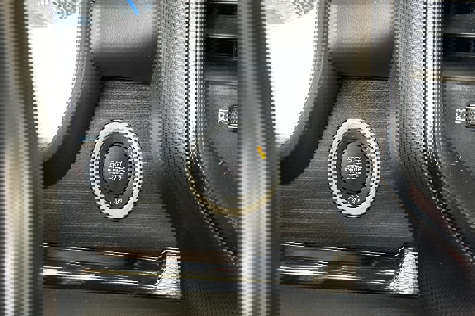 Used 2022 RAM 1500 Limited image 23