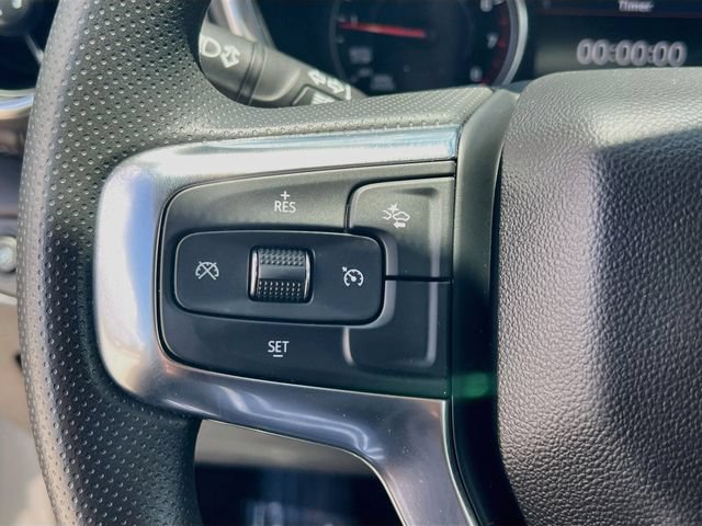 Used 2024 Chevrolet Blazer LT w/ Convenience Package FWD image 17