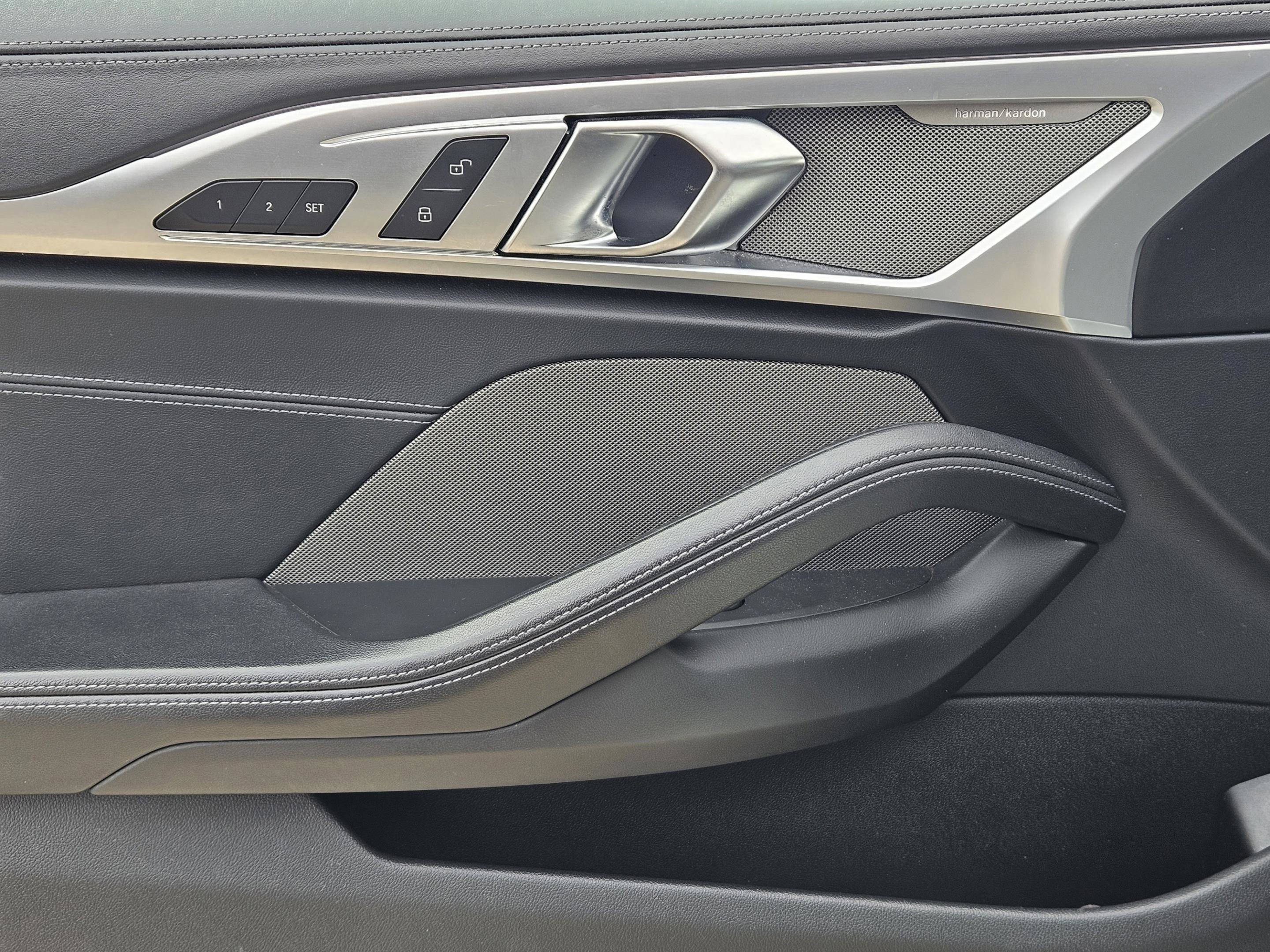 Used 2020 BMW M8 Coupe image 23