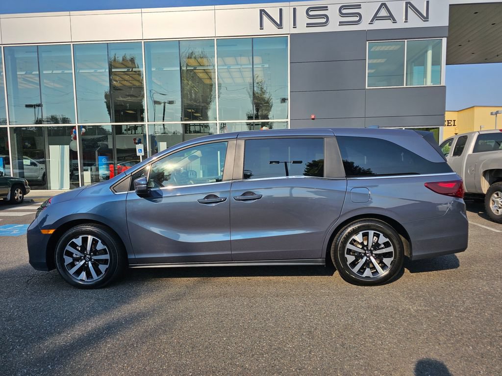 Used 2025 Honda Odyssey EX-L image 8