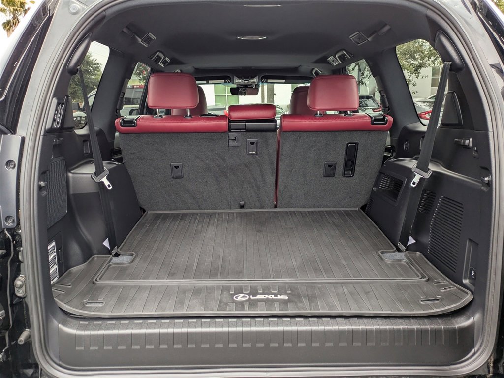 Used 2023 Lexus GX 460 Luxury w/ Accessory Package image 13
