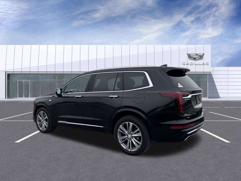Certified 2024 Cadillac XT6 Premium Luxury w/ LPO, Floor Liner Package AWD/4WD image 4