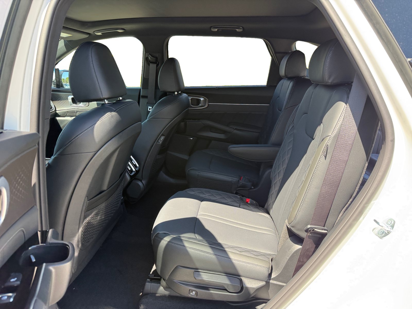 New 2026 Kia Sorento SX Prestige AWD/4WD image 16