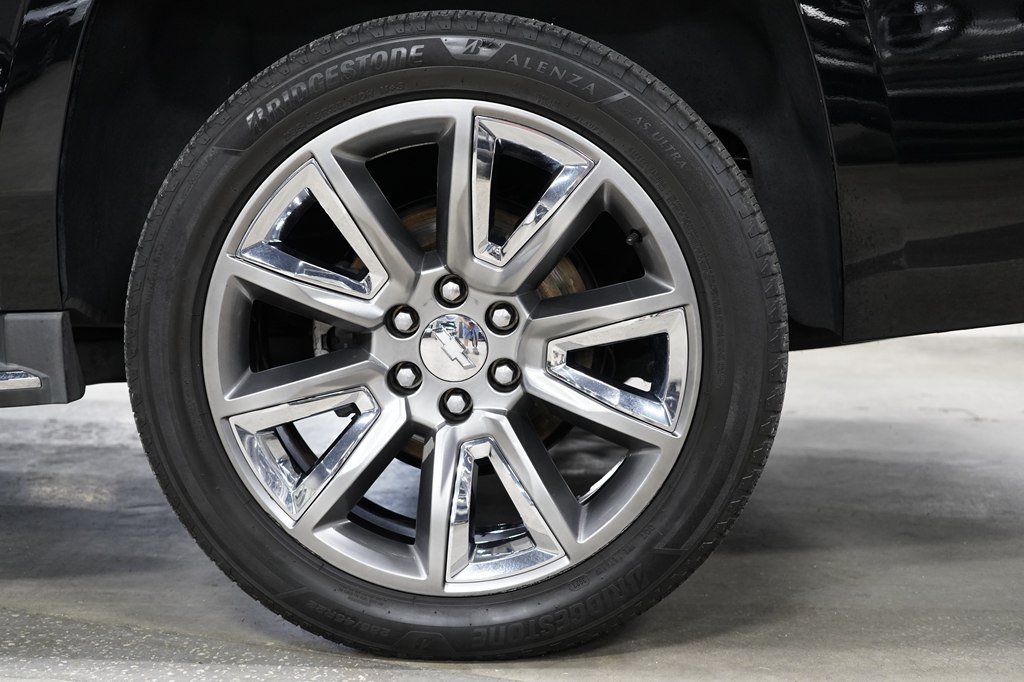 Used 2016 Chevrolet Suburban LTZ AWD/4WD image 38