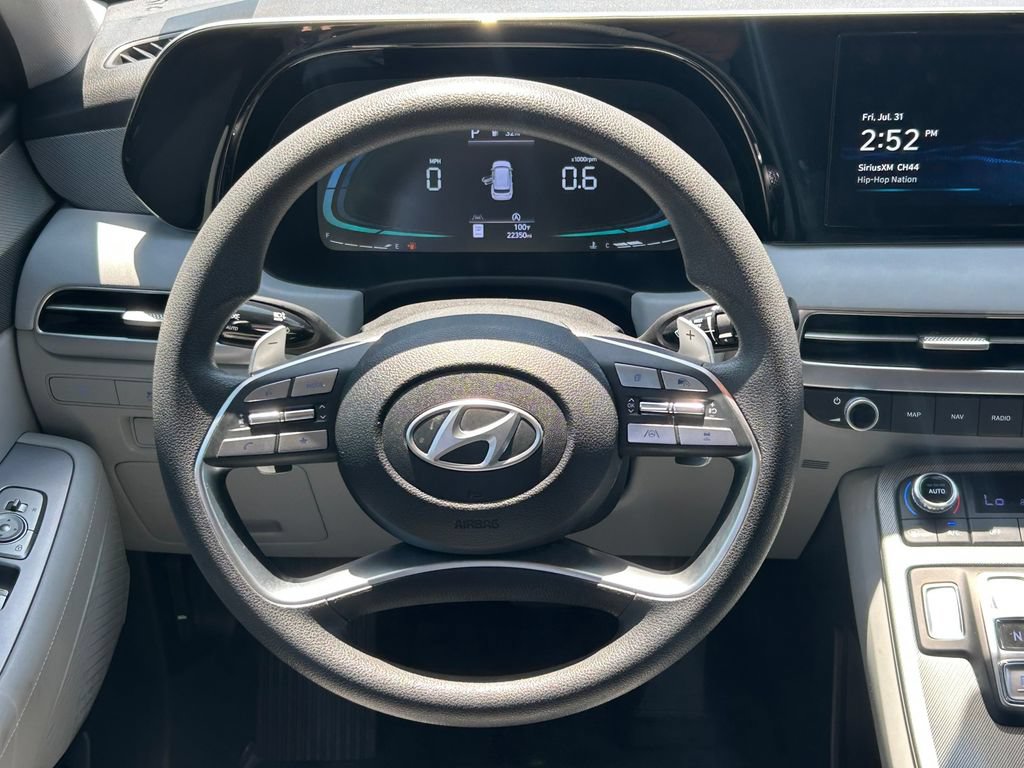 Used 2025 Hyundai Palisade SE FWD image 34
