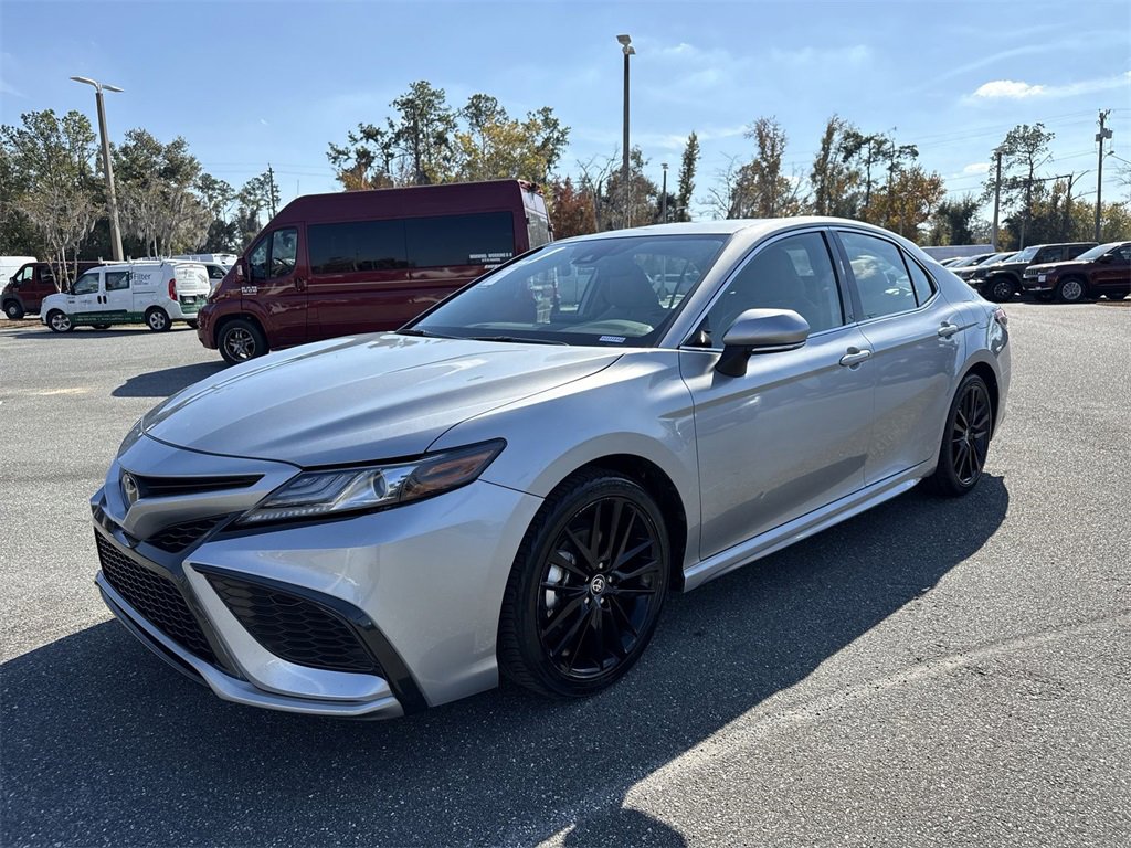 Used 2024 Toyota Camry XSE image 6