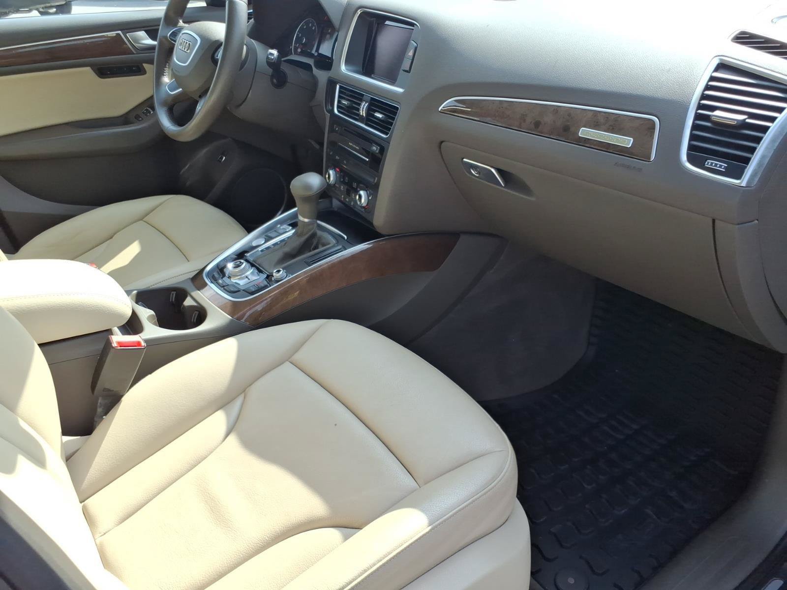 Used 2016 Audi Q5 2.0T Premium Plus AWD/4WD image 24