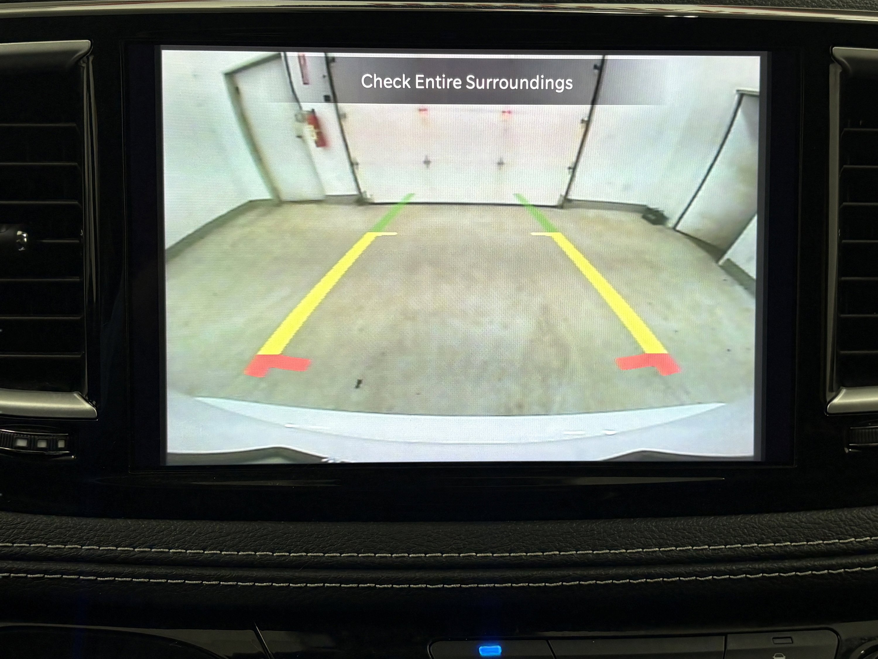Used 2022 Chrysler Pacifica Touring-L FWD image 17