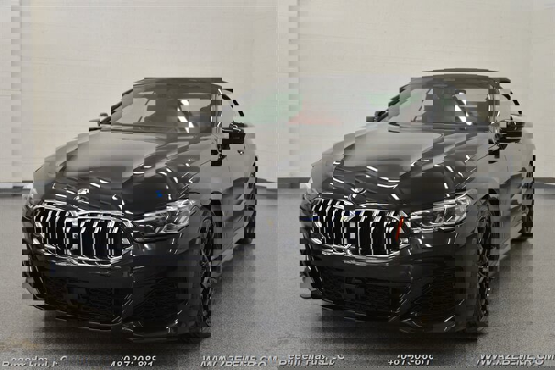 Used 2022 BMW 840i Convertible image 2