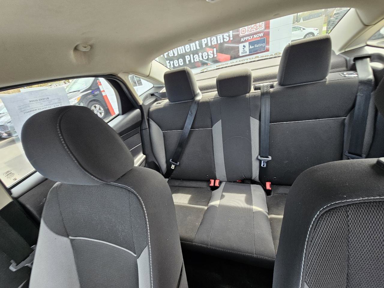 Used 2014 Ford Focus SE image 21