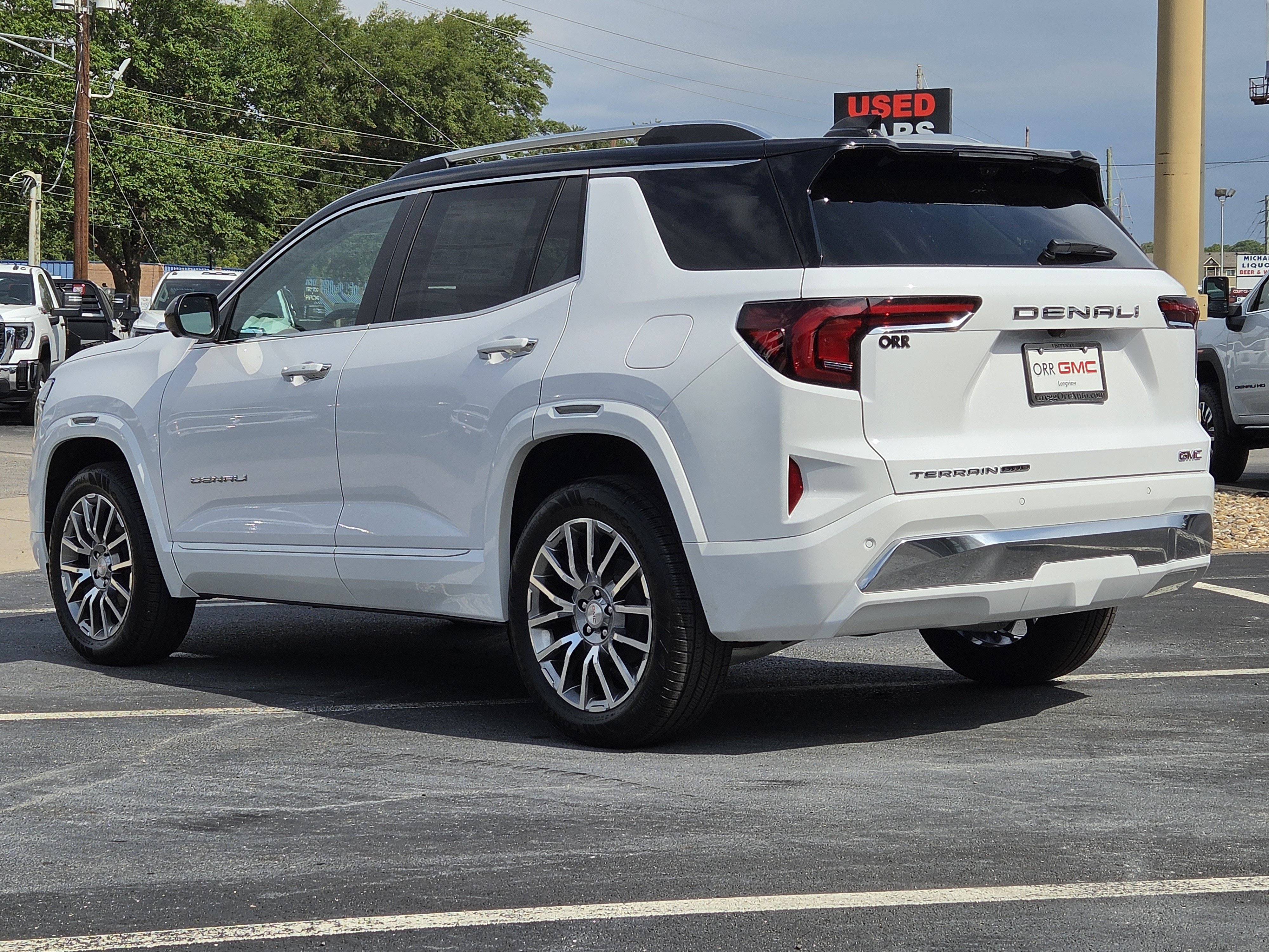New 2027 GMC Terrain Denali AWD/4WD image 3