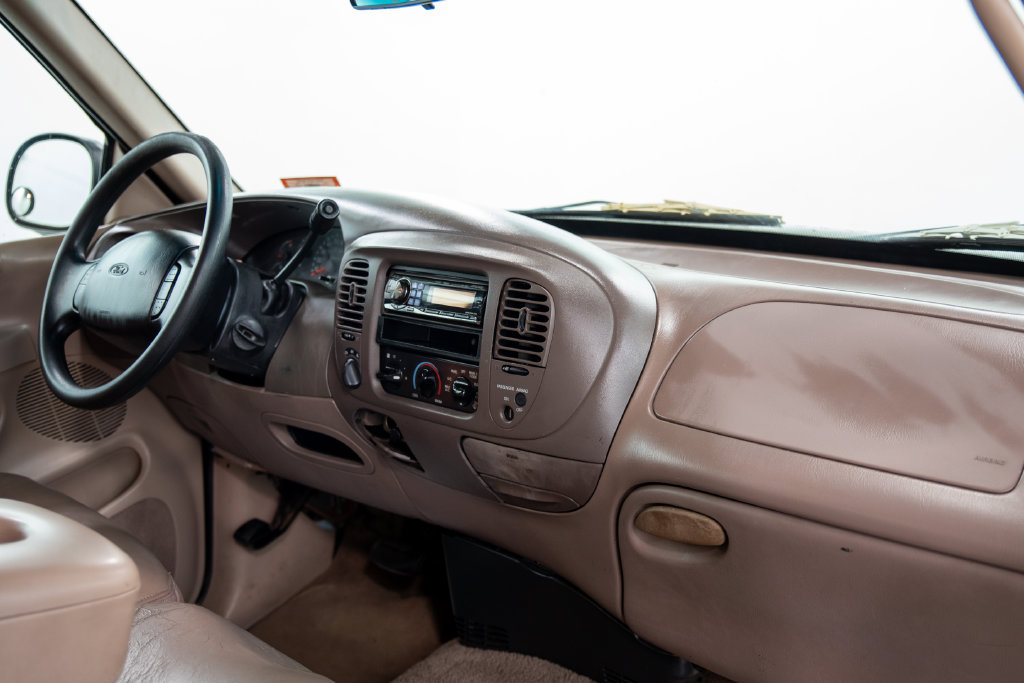 Used 1997 Ford F150 Lariat AWD/4WD image 18