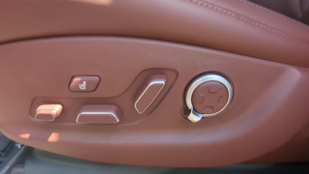 New 2026 Genesis GV80 3.5T Prestige AWD/4WD image 16