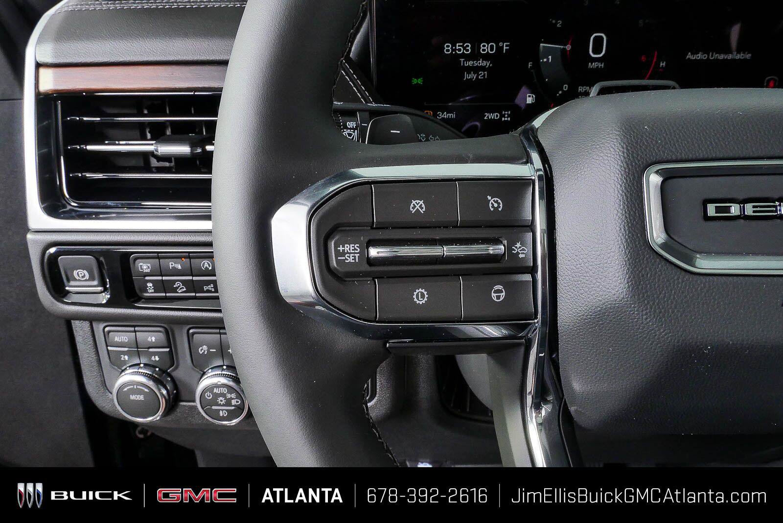 New 2026 GMC Yukon XL Denali w/ Denali Reserve Package AWD/4WD image 10