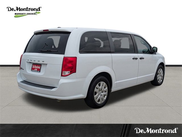 Used 2020 Dodge Grand Caravan SE w/ UConnect Hands-Free Group image 5