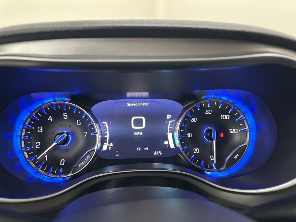 New 2026 Chrysler Pacifica Pinnacle image 36