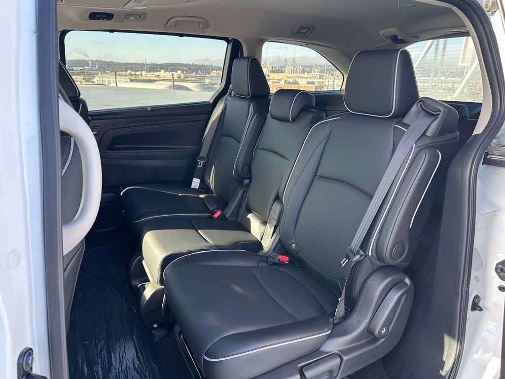 New 2027 Honda Odyssey Elite image 11
