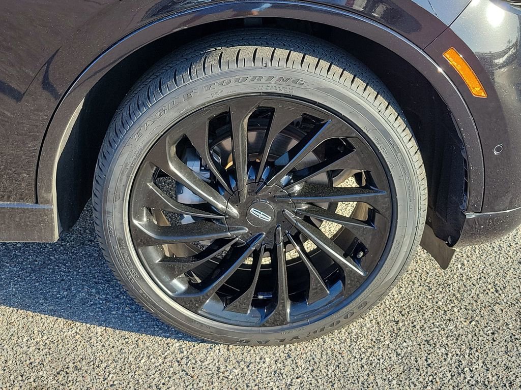 Used 2021 Lincoln Aviator Reserve w/ Equipment Group 208A image 7